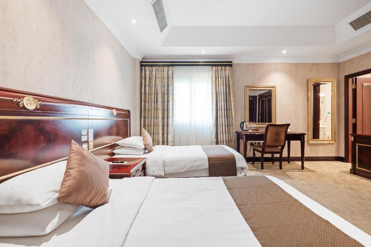 Chairmen Hotel